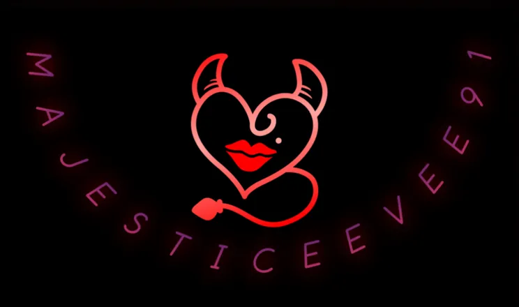 OnlyFans cuenta majesticeevee header 2