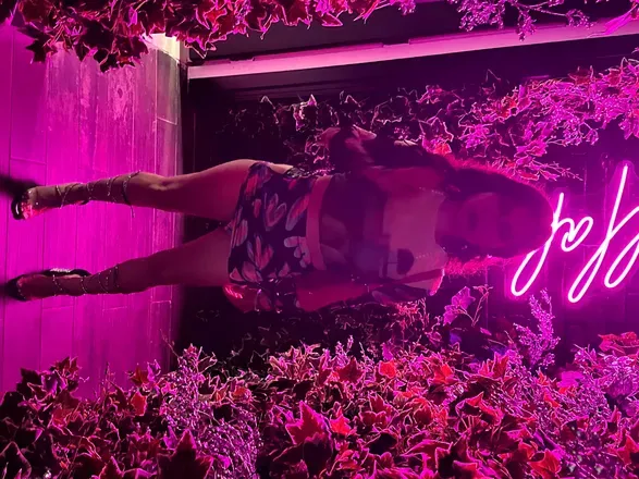 OnlyFans cuenta ooliviabanks header 2
