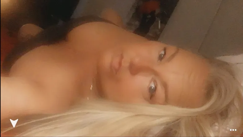 OnlyFans cuenta aroundthewaygurl header 2