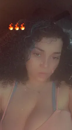 OnlyFans cuenta cherrybombabe avatar 1