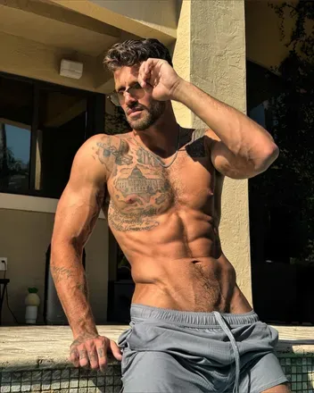 OnlyFans cuenta masechanning avatar 1