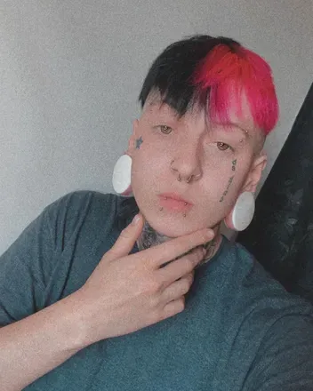 OnlyFans cuenta stxrsh0pping avatar 1