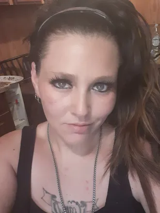OnlyFans cuenta u198101111 header 2