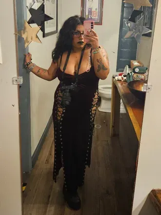 OnlyFans cuenta sewfia avatar 1