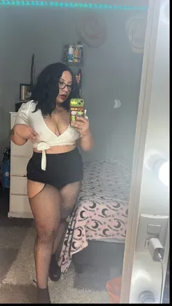OnlyFans cuenta lunita2107 avatar 1