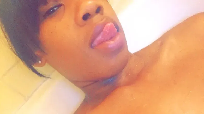 OnlyFans account  redd_badd header 2