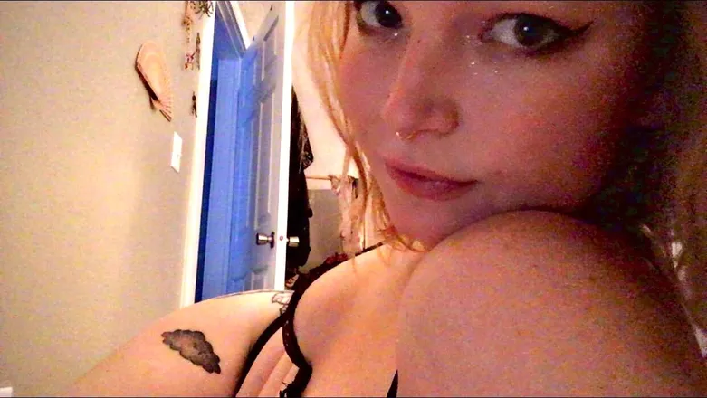 OnlyFans cuenta maudeysuncherry header 2