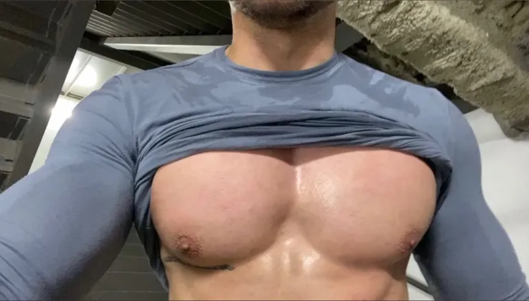 OnlyFans account  orienthole header 2
