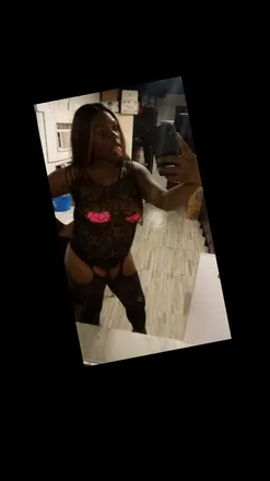 OnlyFans cuenta gusherncream header 2