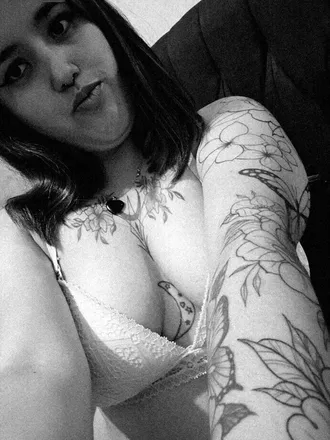 OnlyFans cuenta imoon_snow header 2