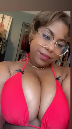 OnlyFans cuenta nikkitaflower avatar 1