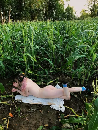 OnlyFans cuenta wednesdayfaust header 1