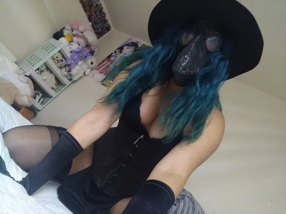OnlyFans cuenta lilyblood header 2