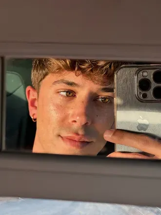 OnlyFans account  luisonlyf avatar 1