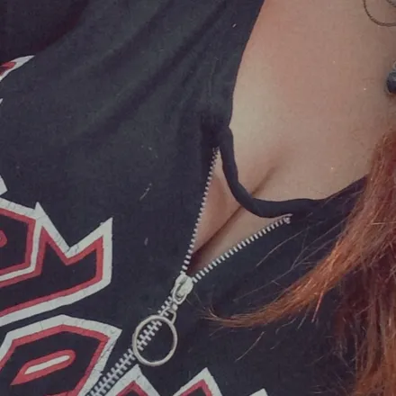 OnlyFans cuenta poisonivy22of header 2