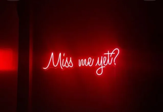 OnlyFans cuenta onlyawhisper header 2