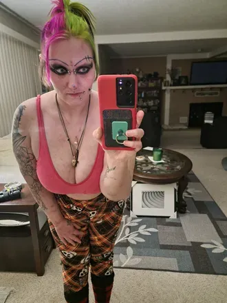 OnlyFans cuenta sp00kybayb33 avatar 1
