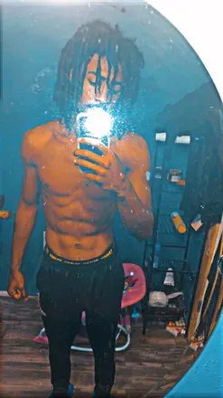 OnlyFans account  guapotbird2 avatar 1