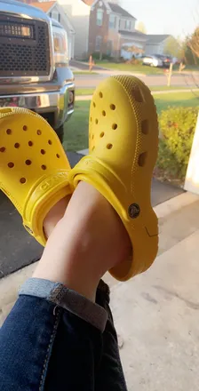 OnlyFans cuenta tinytoesgirl header 2
