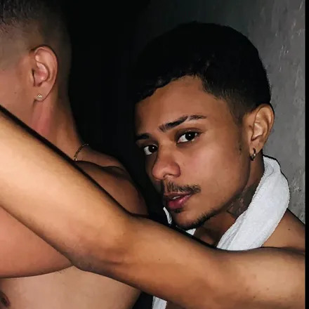 OnlyFans cuenta xhenri18 header 2
