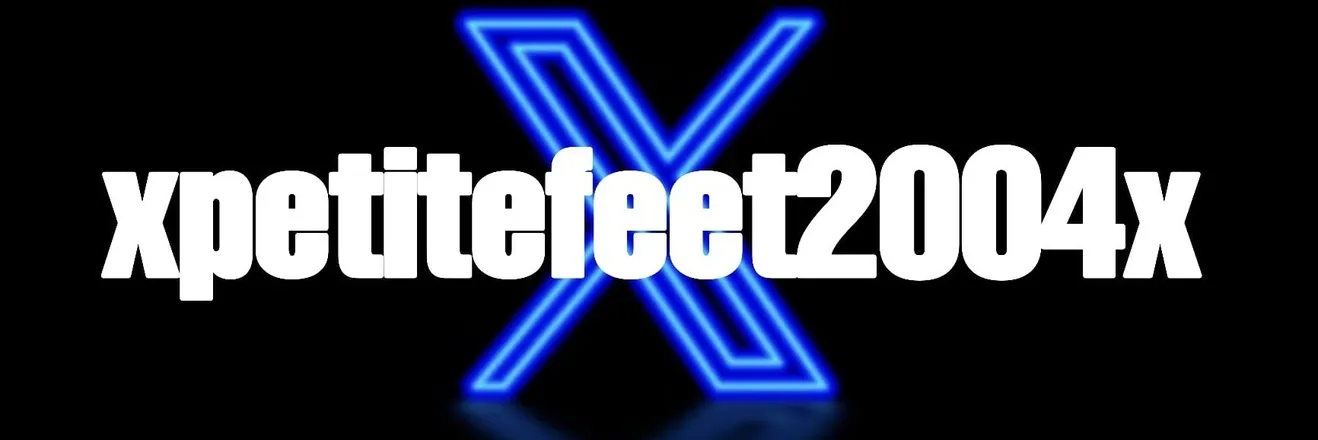 OnlyFans cuenta xpetitefeet2004x header 2