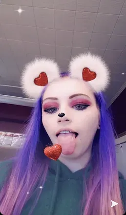 OnlyFans account  strawberrymilklipz avatar 1