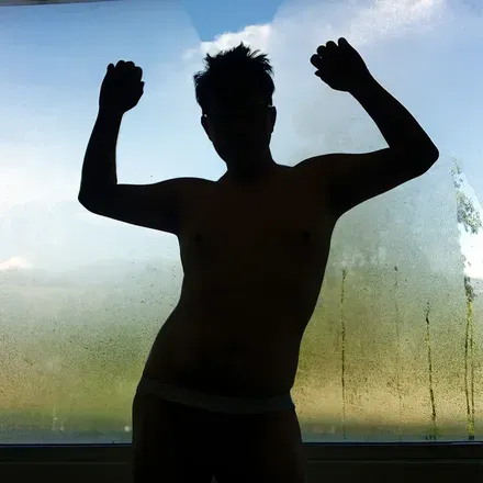 OnlyFans cuenta instintos avatar 1