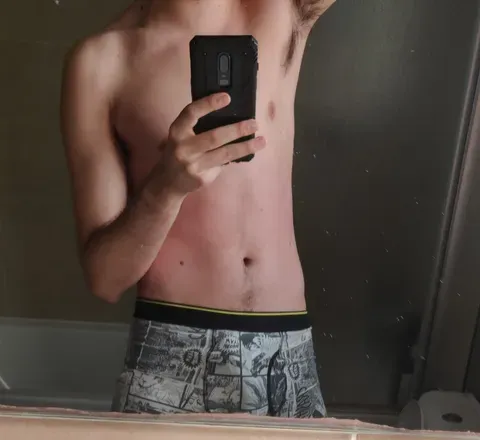OnlyFans cuenta mikethetwink1 avatar 1