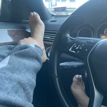 OnlyFans cuenta saintysoles header 2