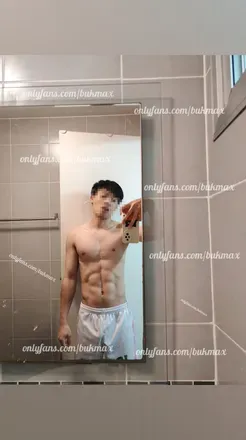 OnlyFans cuenta bukmax avatar 1