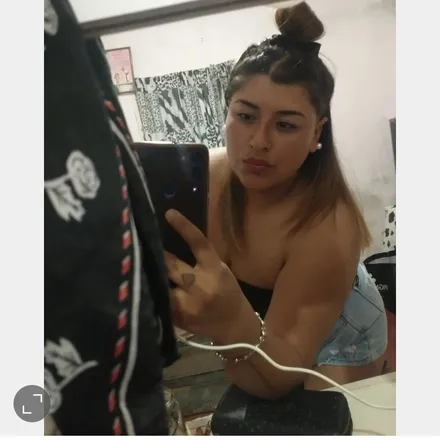 OnlyFans cuenta anthonella11 header 2