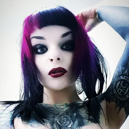 OnlyFans cuenta pixxigrrl header 2