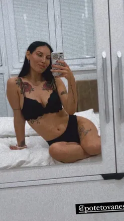 OnlyFans cuenta chesaxxx525 header 2