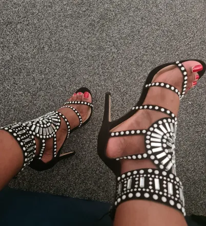 OnlyFans cuenta footsieswithnicki header 2