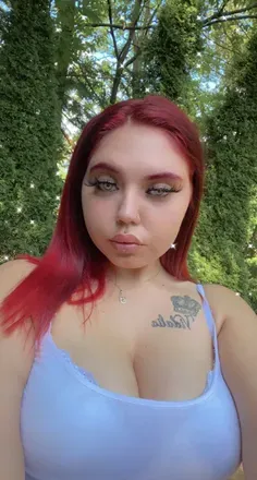 OnlyFans cuenta reneeninaa00 avatar 1