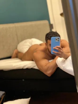 OnlyFans cuenta izaak_lover header 2