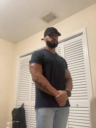OnlyFans cuenta kingv3605 header 2