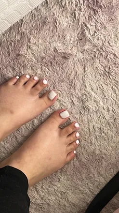 OnlyFans cuenta smallfeetbyli header 2