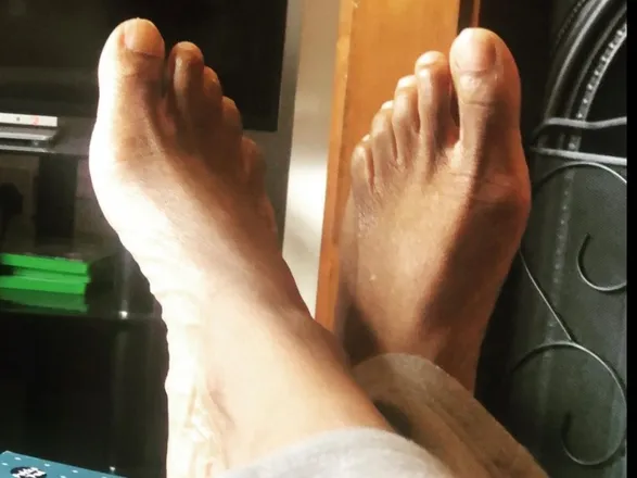 OnlyFans account  treatmyfeetnow header 2