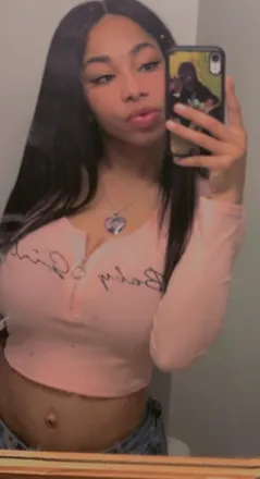 OnlyFans account  layonce header 2