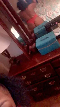 OnlyFans account  prettypg30 header 1