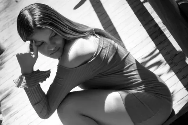 OnlyFans cuenta yara99_mon header 2