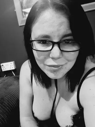 OnlyFans cuenta kellybmumof3 avatar 1