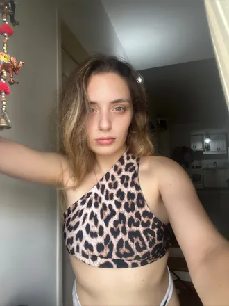 OnlyFans cuenta luci_rosy header 2