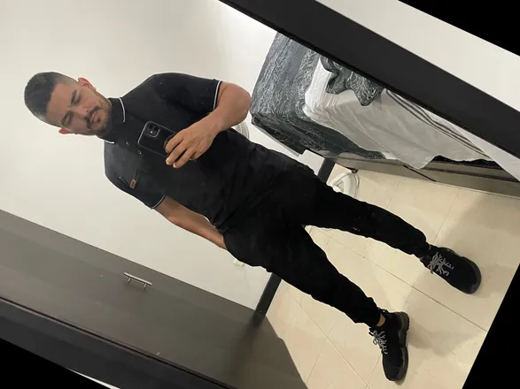 OnlyFans cuenta guillermo10 header 2