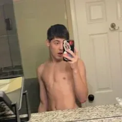 OnlyFans cuenta colevtwink avatar 1