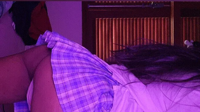 OnlyFans cuenta emmalonelygirl header 2