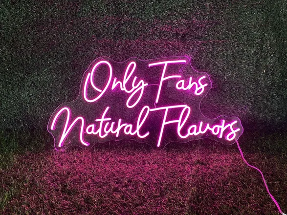 OnlyFans cuenta naturalfavors header 2