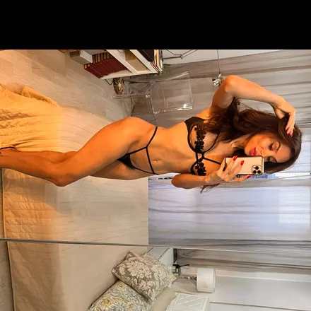 OnlyFans account  mellingerie header 2