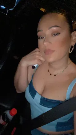 OnlyFans cuenta ella-yan avatar 1